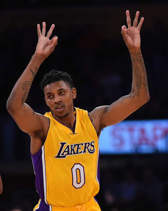 前发布的战 前发布的战