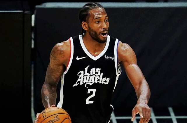 缩到禁区内 缩到禁区内